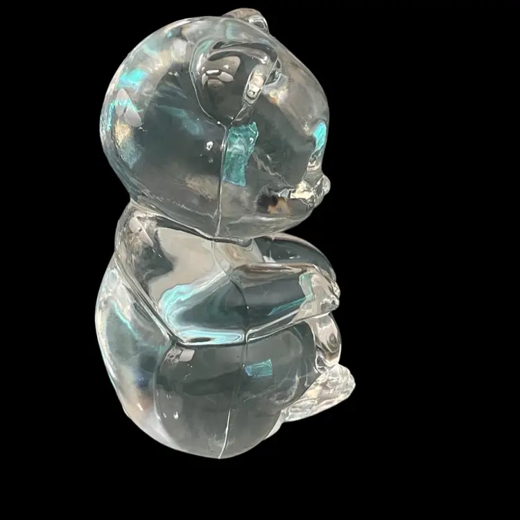 #01 Fenton Art Glass Bear