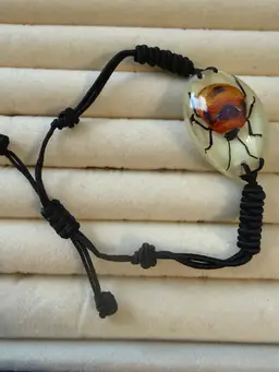 Adjustable Bug Bracelet It GLOWS