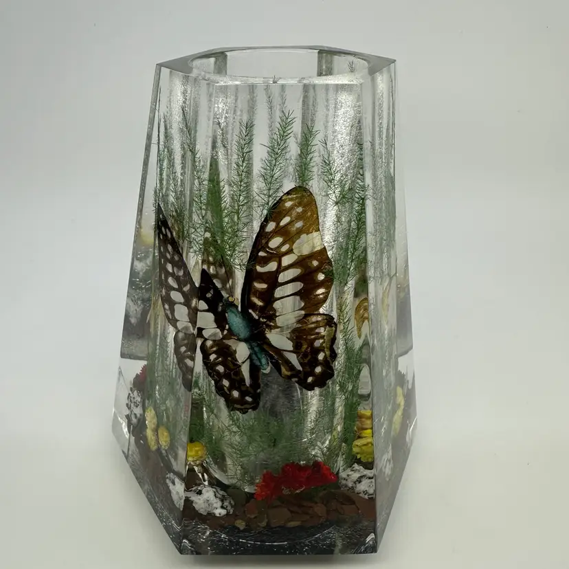 Vintage MCM Lucite Butterfly Vase STUNNER!