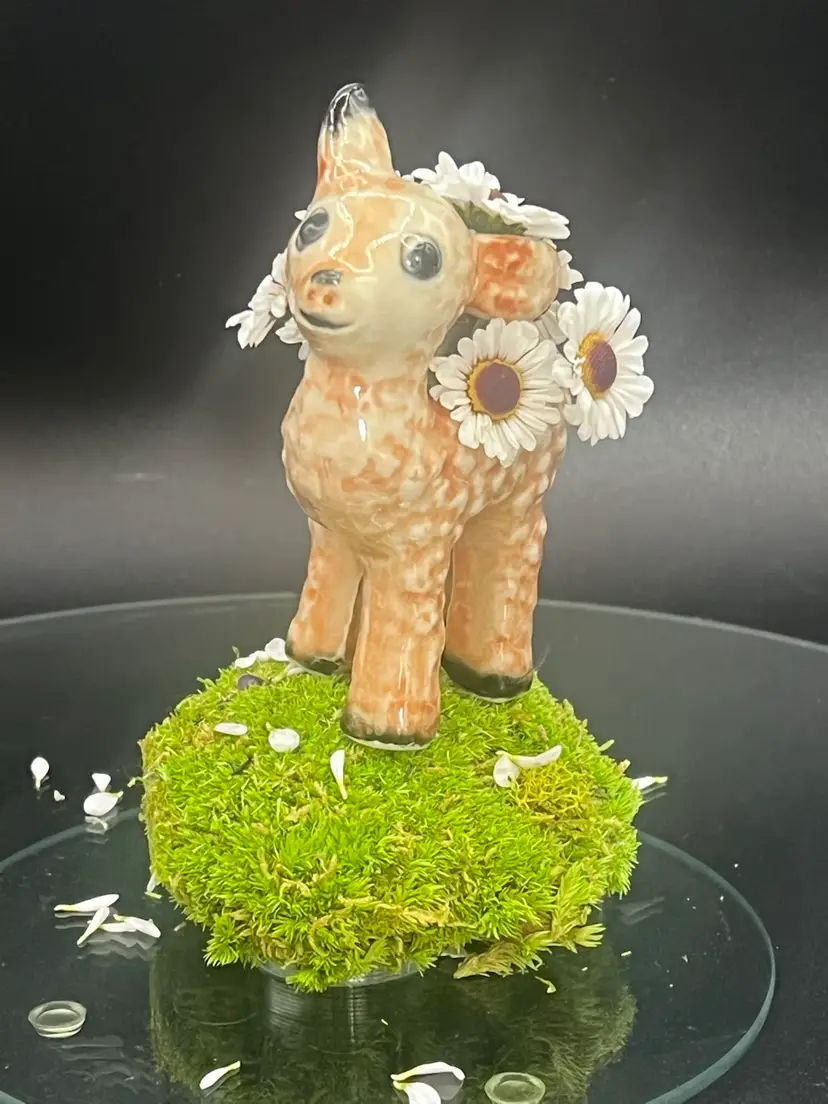 Debatable Planter Deer Or Lamb - Japan