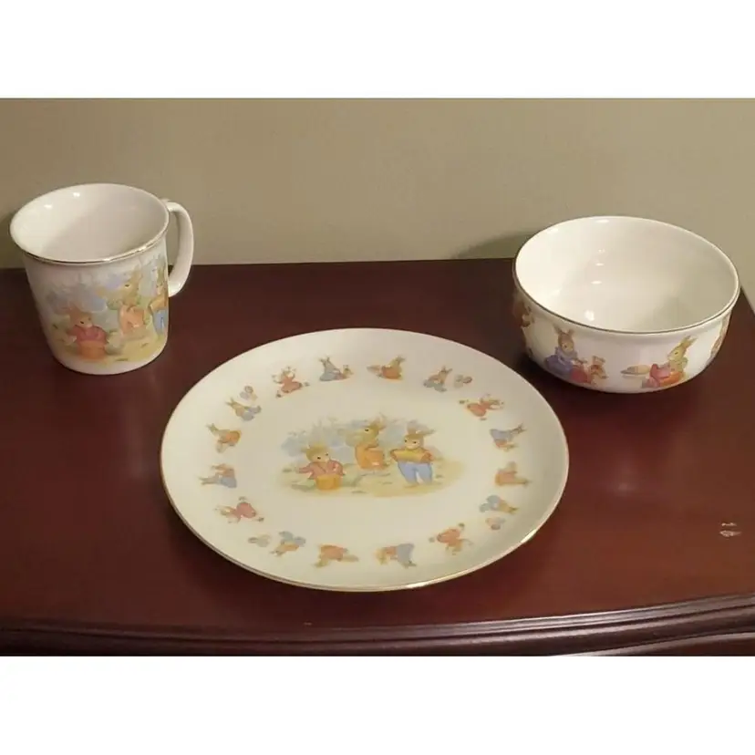 Mount Clemens Children's China Bunny Theme