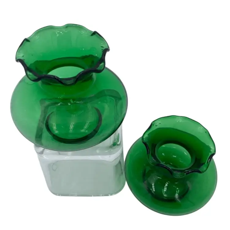 Pair of Vintage Anchor Hocking Emerald Green Squat Vases, Ruffled Rim, 3.5" x 4"