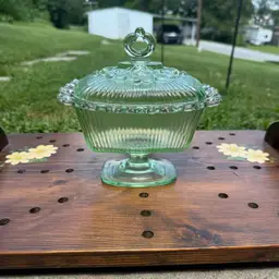 Vintage Indiana Glass Light Apple Green Lace Edge Footed Candy Dish Lidded