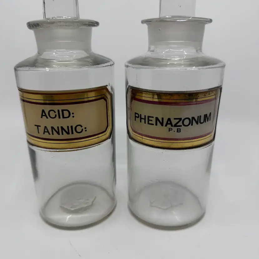 2 Antique Victorian Glass Apothecary Chemist Bottles With Stopper& Gold Labels