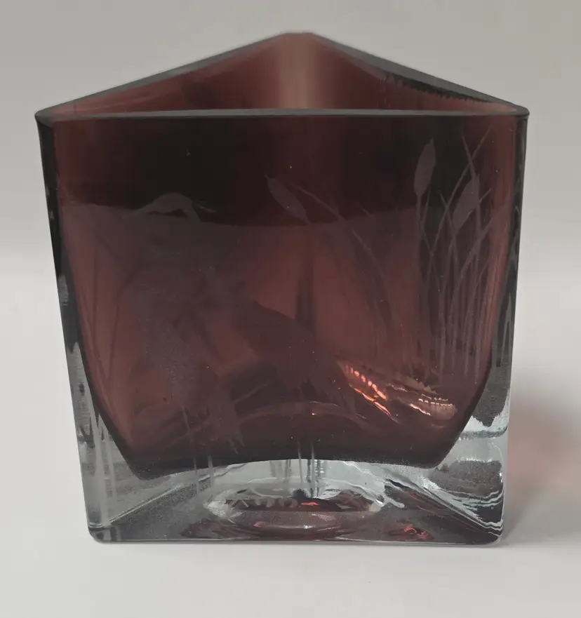 Vintage Etched Art Glass Vase, Egrets & Dragonflies. Unique Amethyst Color. Rare