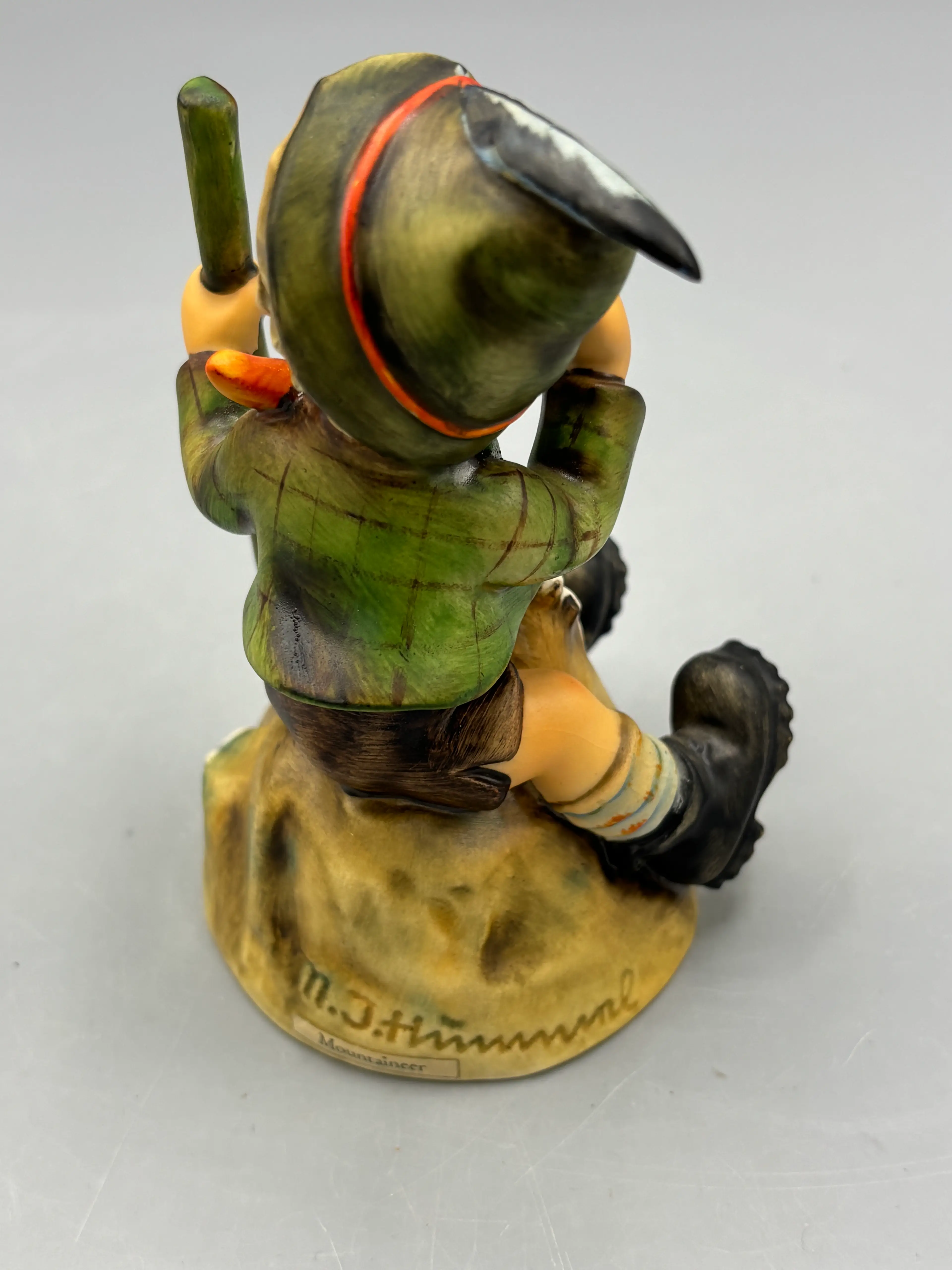 Image 3 of 3