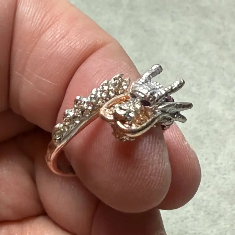 Unusual Purple Enamel & Rhinestone Dragon Ring Size 8 Rose Gold Tone