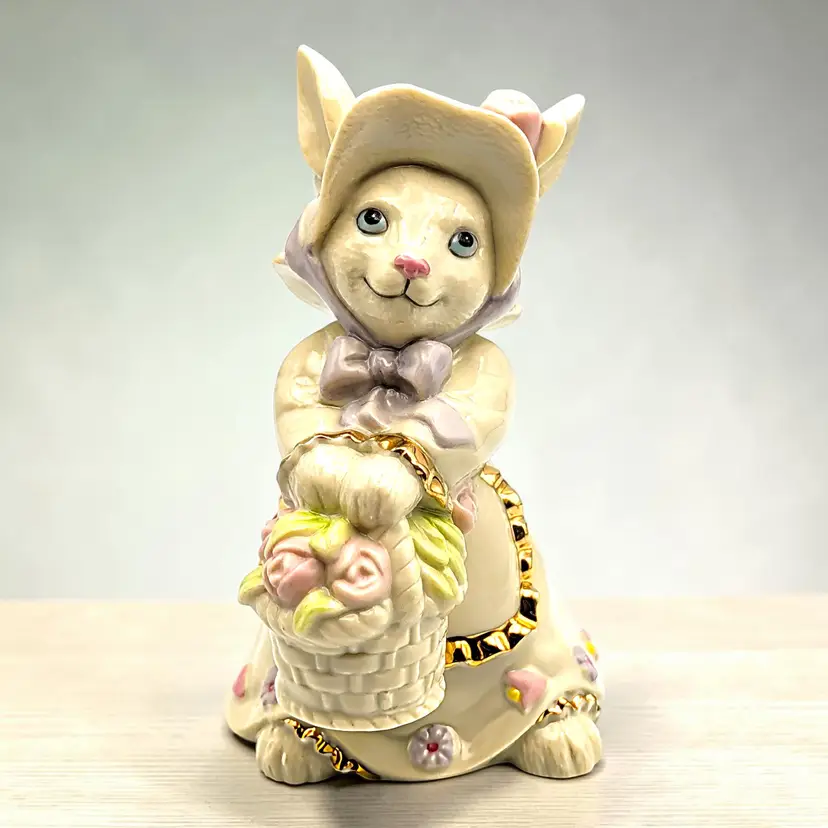 Lenox EASTER BLOSSOM Bunny Rabbit Basket of Flowers & Bonnet 2003 Figurine