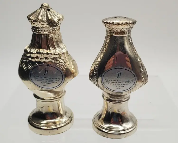 Vintage KI Silver-Plated King & Queen Salt & Pepper Shaker Set Japan 3" Tall