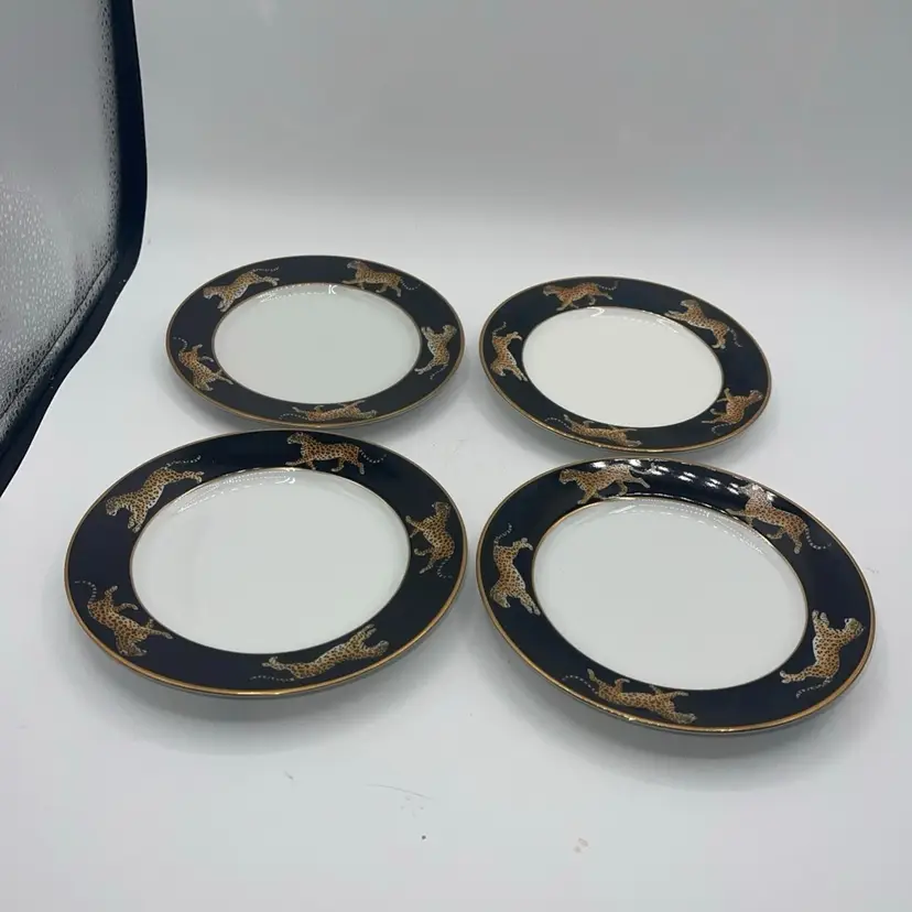 Lynn Chase Jaguar Jungle 24KT Gold Trim Bread Butter Plate 6 1/2 Inch Set Of 4