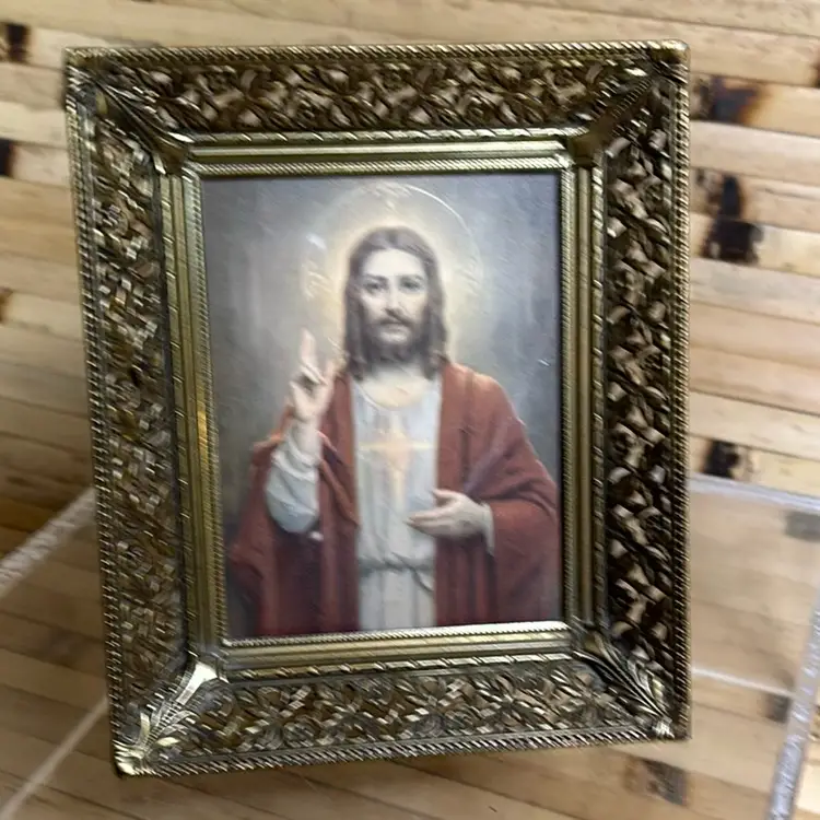 Sacred Heart In Brass Frame