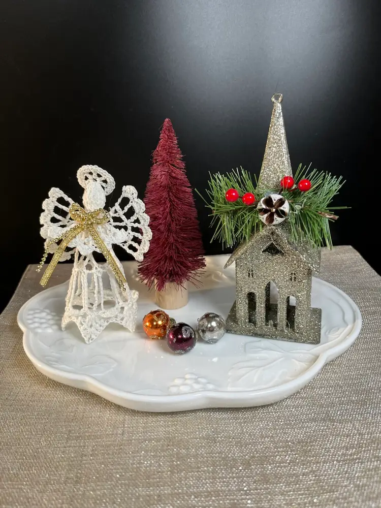 Made By Me! "Angels We Have Heard On High!" Assemblage