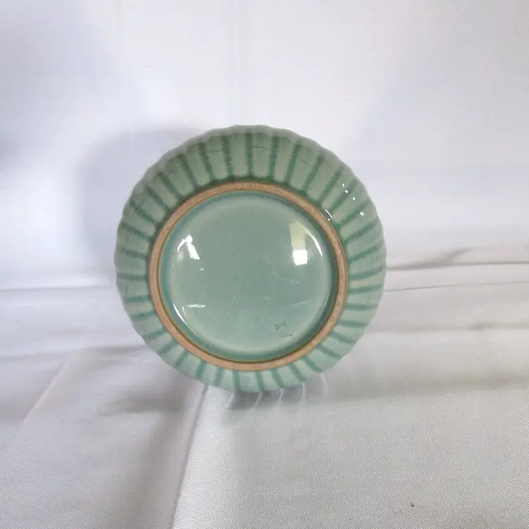 Asian Celadon Mint/Teal Green Pottery Vase 9.5"