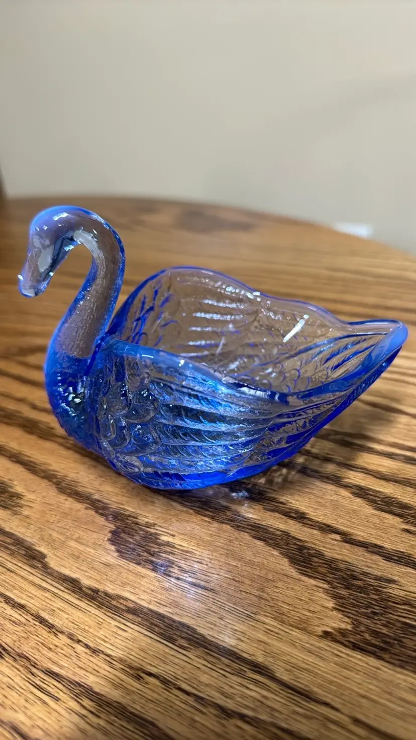 Fenton Blue Opalescent Glass Swan Trinket Dish