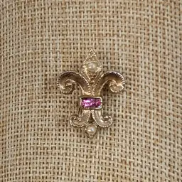 Vintage Gold Tone Fleur De Lis Brooch Pink Rhinestone Faux Pearls 1" C Clasp