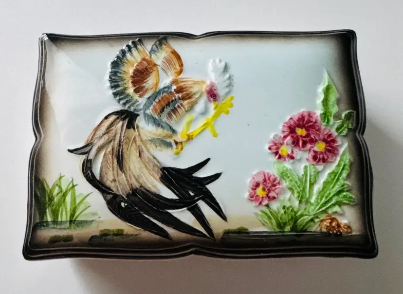 Vintage Trinket Dish With Beautiful Lid - Rooster Decor