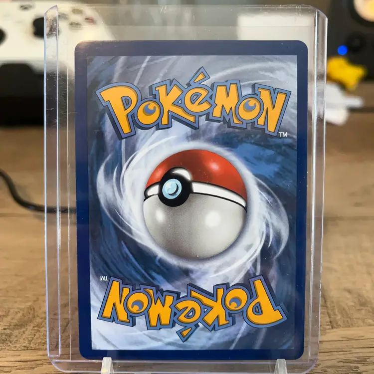 Drampa V from the Pokémon TCG Brilliant Stars expansion set. 128/172 classified as an Ultra Rare Holofoil.