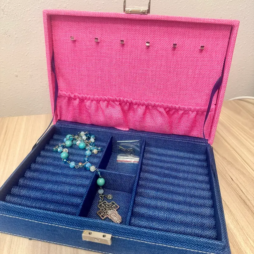 Blue & Pink Fabric Ring- Jewelry Box Organizer Silver tone Hardware W/Lock & Key