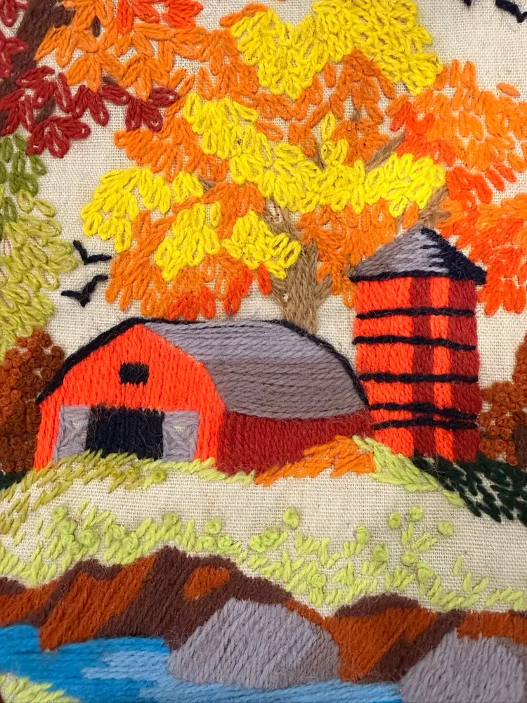 Fall Barn Scene Crewel 🍂