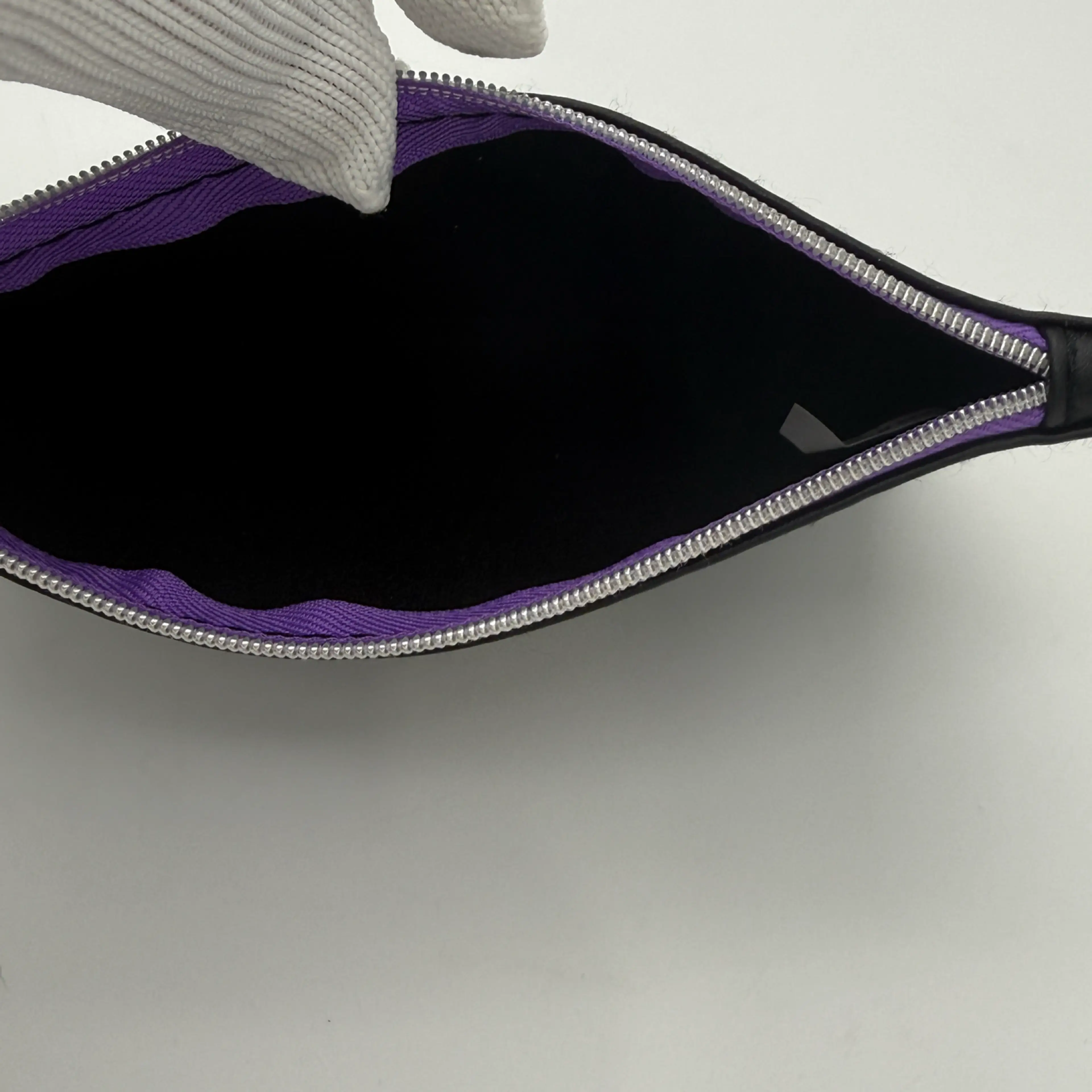 Image 4 of 6