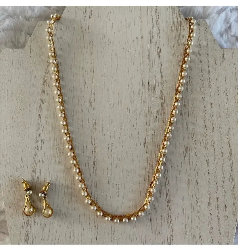 Vintage Napier woven gold-tone and faux pearl necklace and earrings set