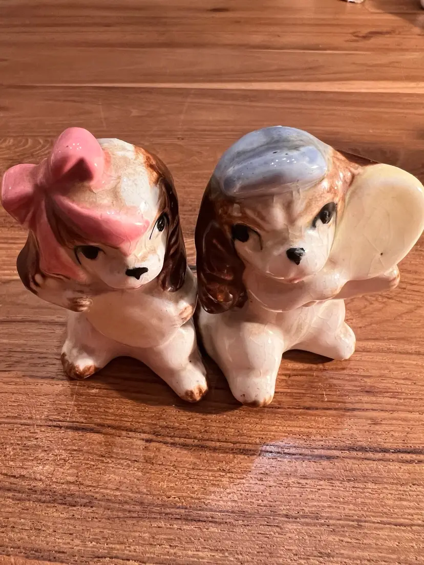 Vintage Anthropomorphic Ping Pong Dog Salt Pepper Shakers Japan