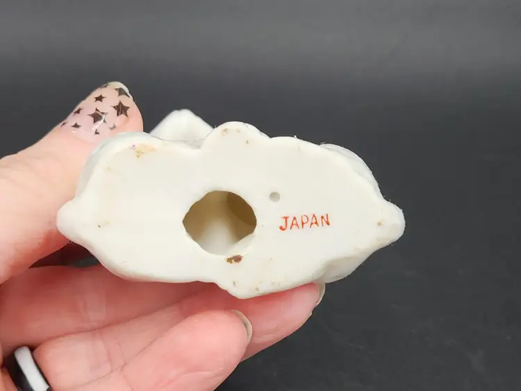 Vintage Ceramic Hugging Lambs With Polka Dots Made In Japan