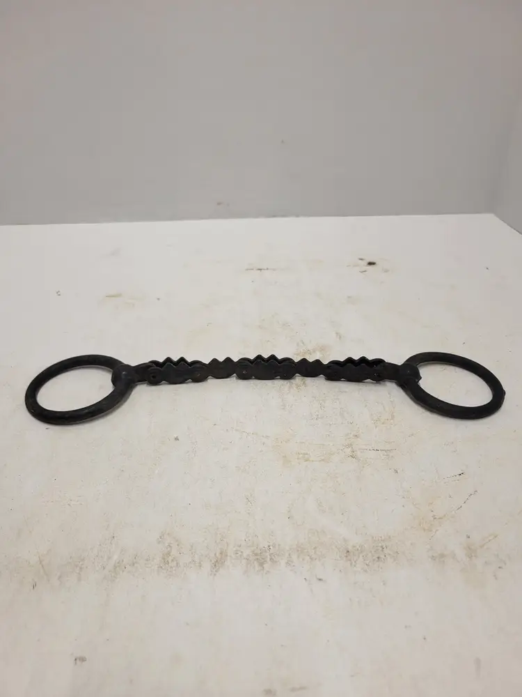 ANTIQUE CHAIN LINKAGE HORSE BIT