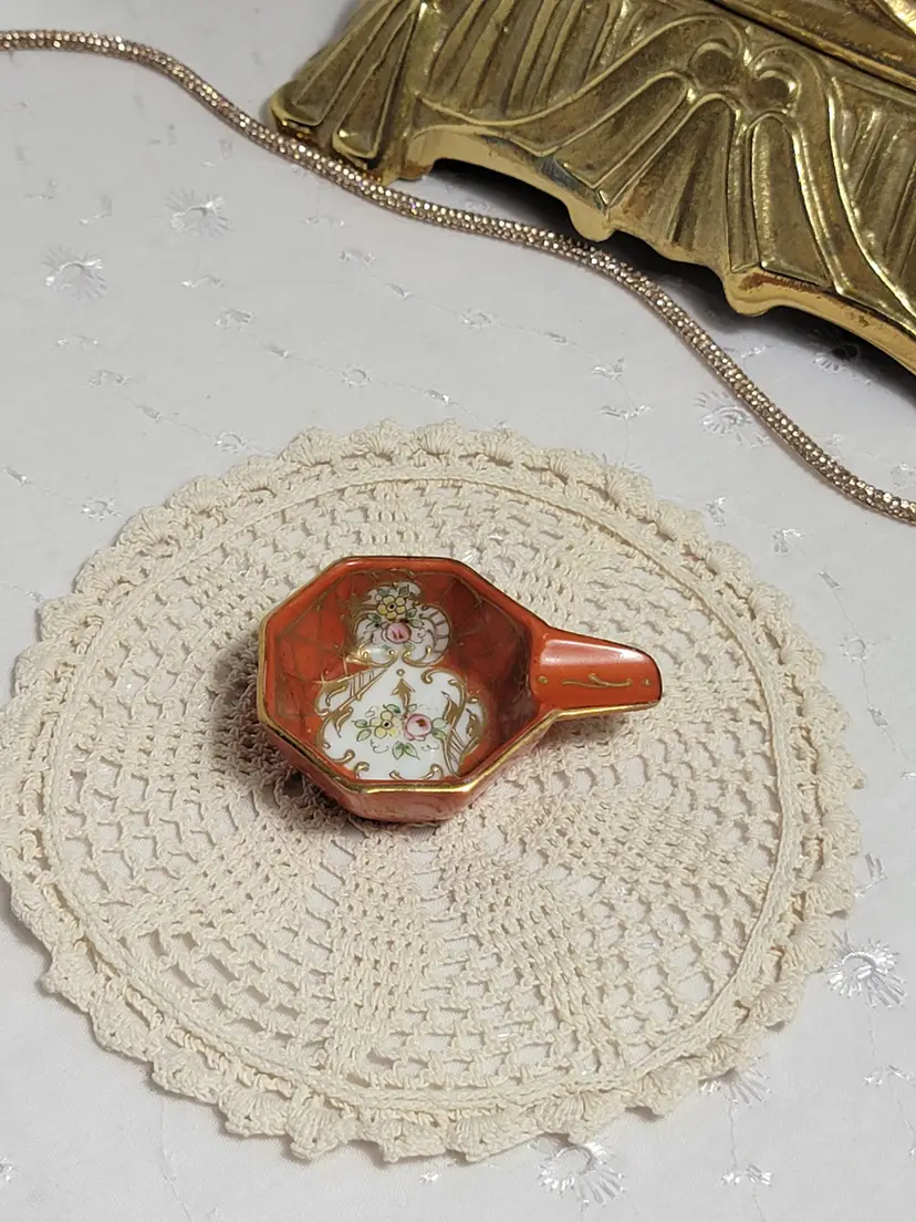 Epiag Made in Czechoslovakia hand painted salt dish