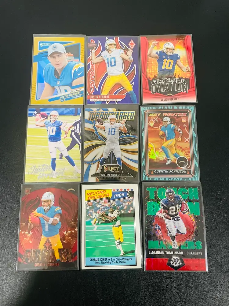 San Diego Chargers 18-card Lot W/ Justin Herbert RC , Parallels, #’d