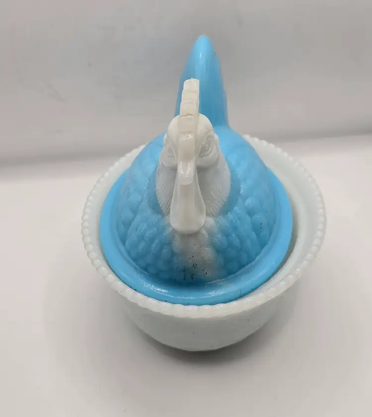 Rare HTF Westmoreland White and Blue Slag Glass Hen On Nest. 5.5"x 4.75"x 4.5". No Damage...Beautiful Piece.