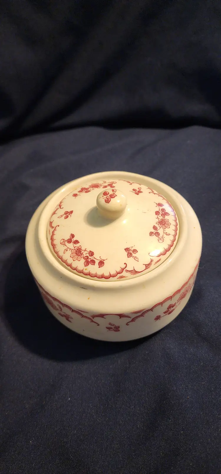 Shenango China sugar bowl