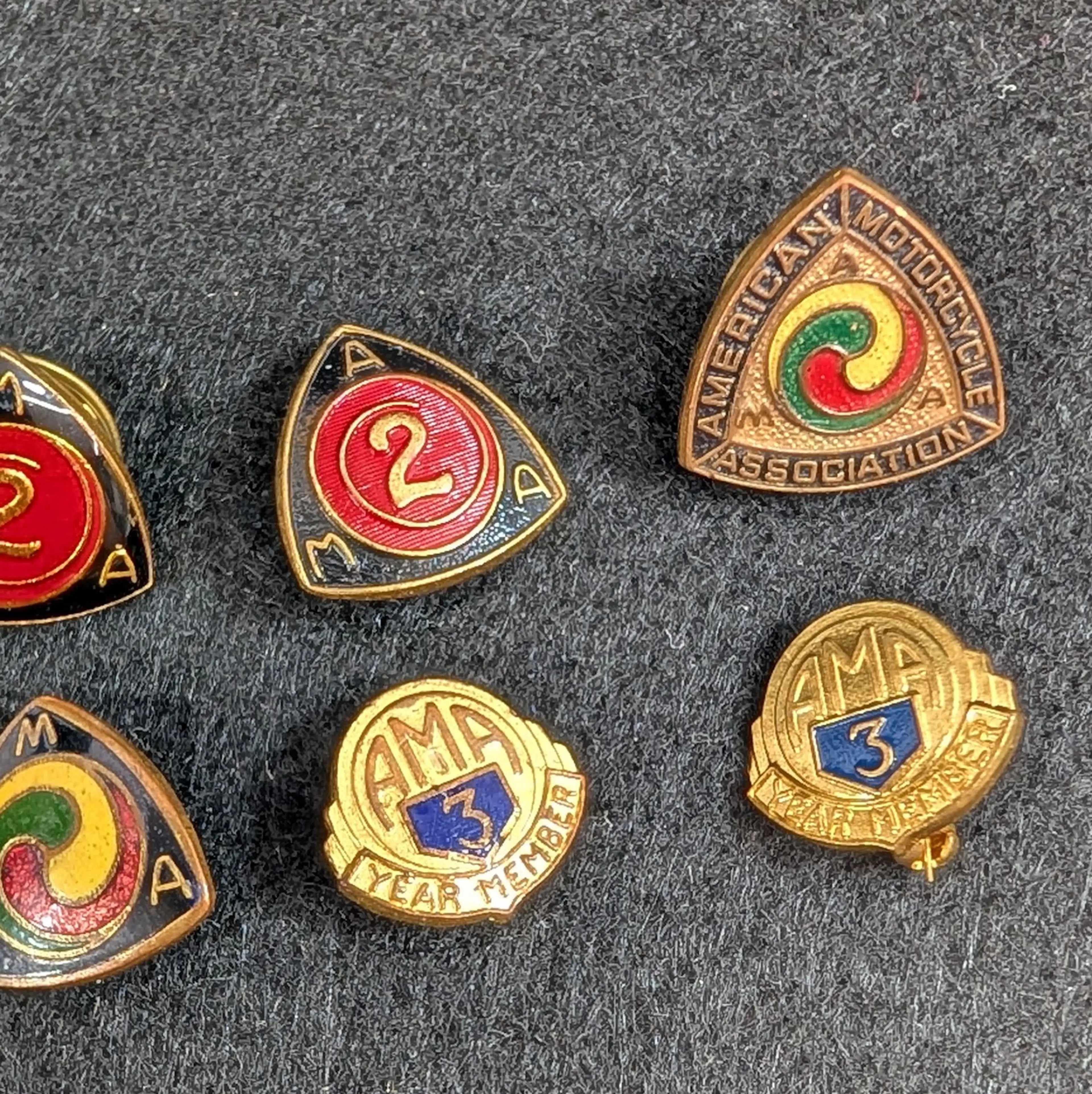 Image 3 of 6