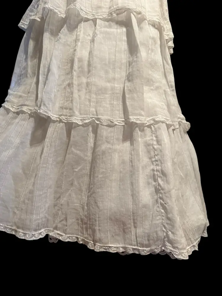 Edwardian 2 Pc Lawn Skirt And Blouse