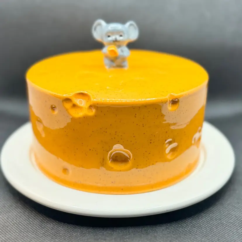 Vintage Cute Mouse On Cheese Cloche With Under Plate Handcrafted Ceramic, Unbranded