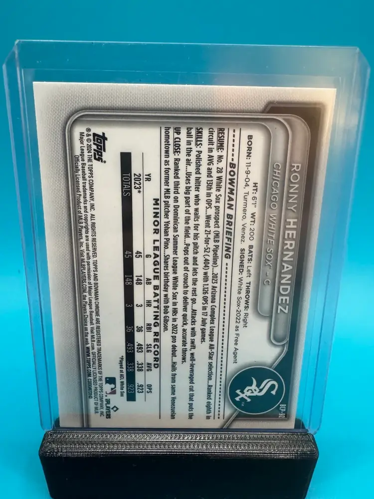 Ronny Hernandez 1st Bowman Chrome Lunar Glow Refractor Chicago White Sox