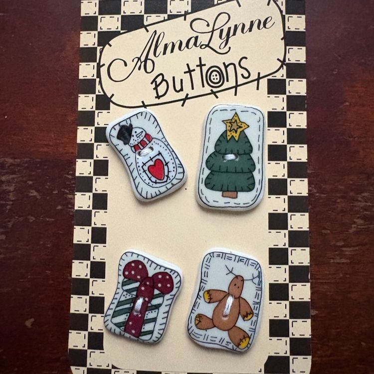 Alma Lynne Vintage Ceramic Christmas Patches Buttons