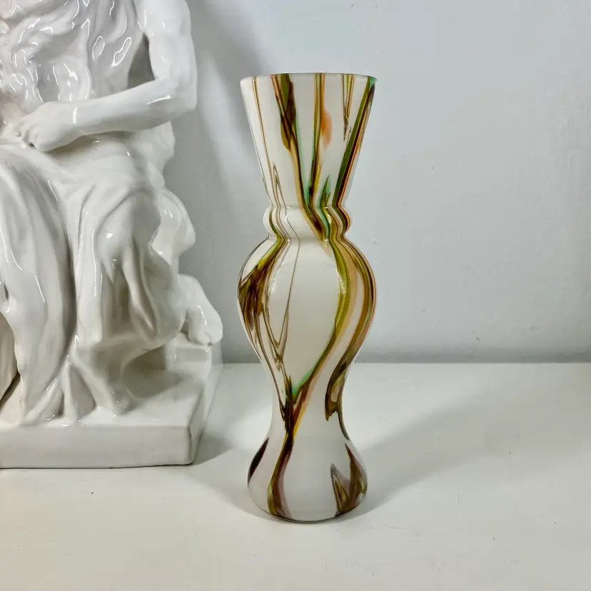 CZECH Spiral Wave Pattern VASE KRALIK Cased Glass BOHEMIA 1920-30s Art Deco Small