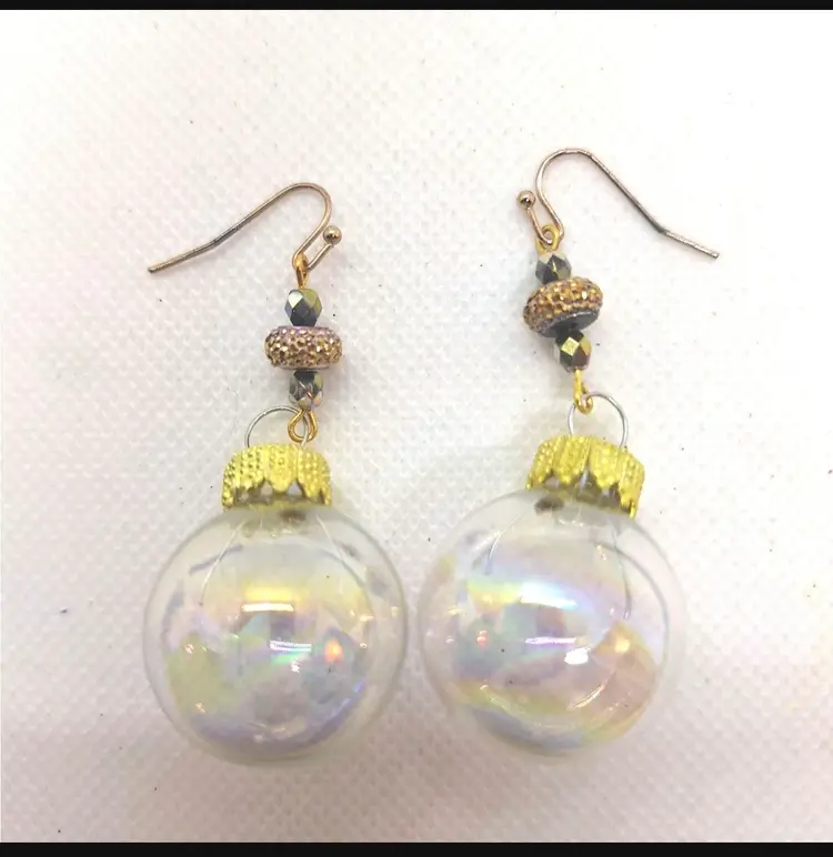 Christmas Ornament Earrings Iridescent Ball With Accent Beads Fishhook Ear Wire