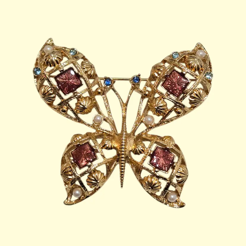 Vtg Avon Statement Butterfly Brooch