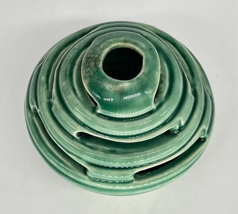 Vintage MCM Green Pottery Beehive Flower Frog