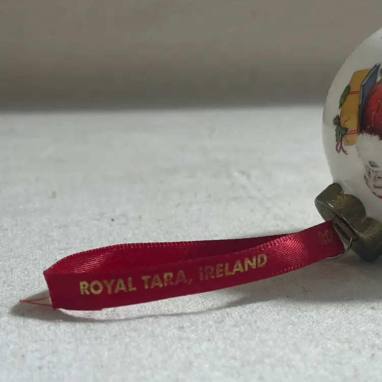 Vntg Christmas Holiday Ornament Royal Tara Ireland Santa Saint Nick Bone China