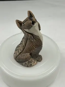 Artesania Rinconada Retired Figurine Howling Coyote Uruguay