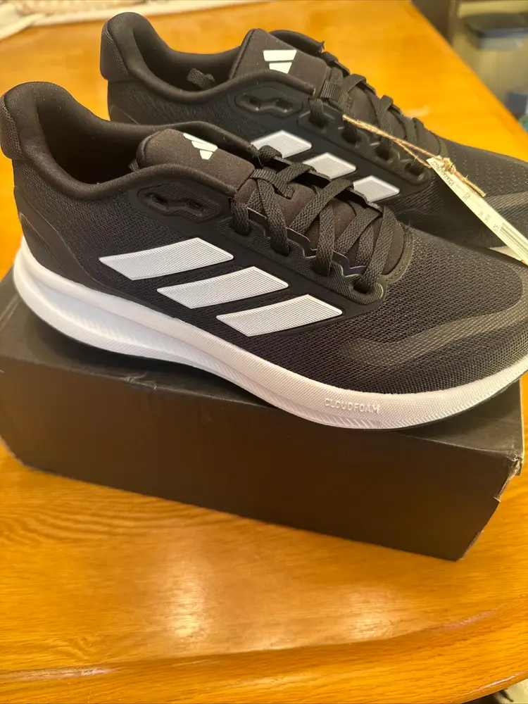 Woman’s Adidas Run Falcon 5 W