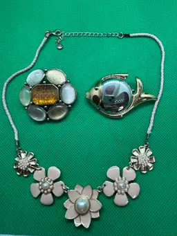 Lot Of 3 Liz Claiborne Jewelry