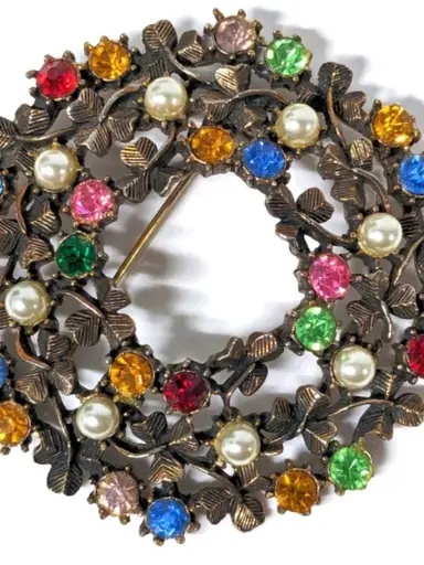 $5 + Starts on BROOCHES with FRAGEELAY