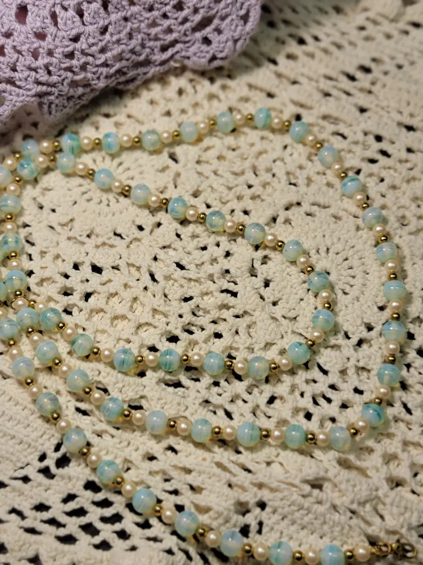 Gorgeous vintage Monet glow