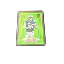 2025 Panini Donruss Elite Tyler Warren Lime Green Rookie Card! Indianapolis Colts