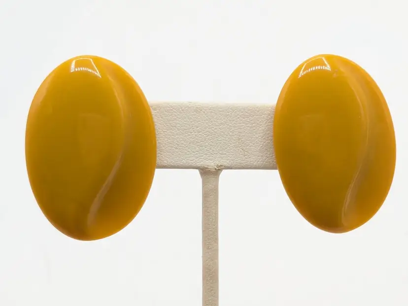 Vintage Butterscotch Yellow Acrylic Pierced Earrings