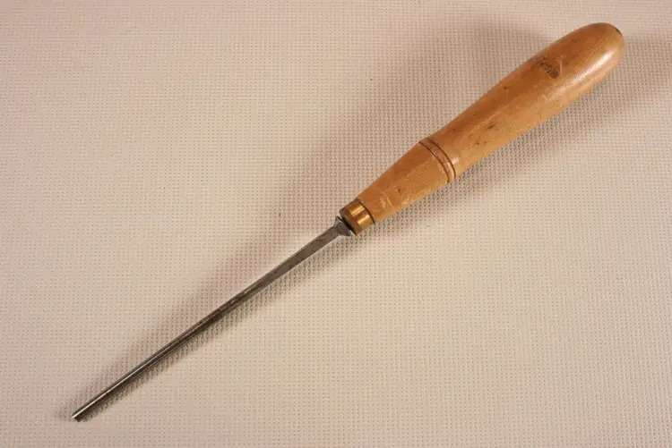 Buck Bros. 1/8" Gouge (9197)